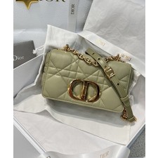 디올 카로 램 마크로캔 스몰