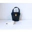 페레가모 가방 Size(cm) - W13.5(밑면)/19(윗면) * H18 * D8 / Handle 35.5 (조절 불가능)