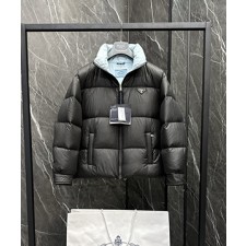 프라다 리나일론 여성 숏 다운 패딩