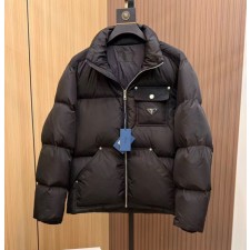 프라다 남성 리나일론 크롭 다운 재킷