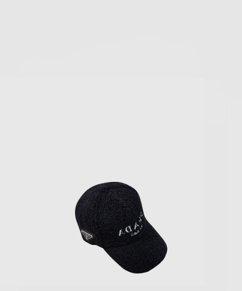 프라다 베이스볼 캡 1HC881