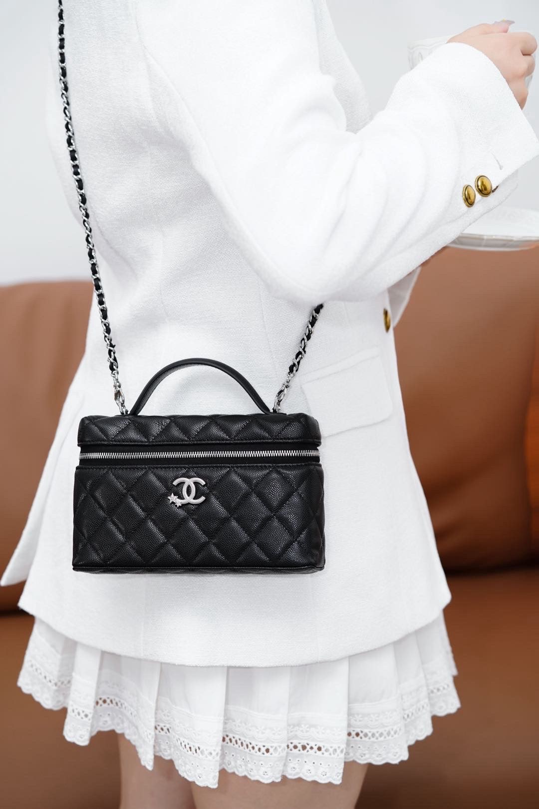 90000702_d29.jpg