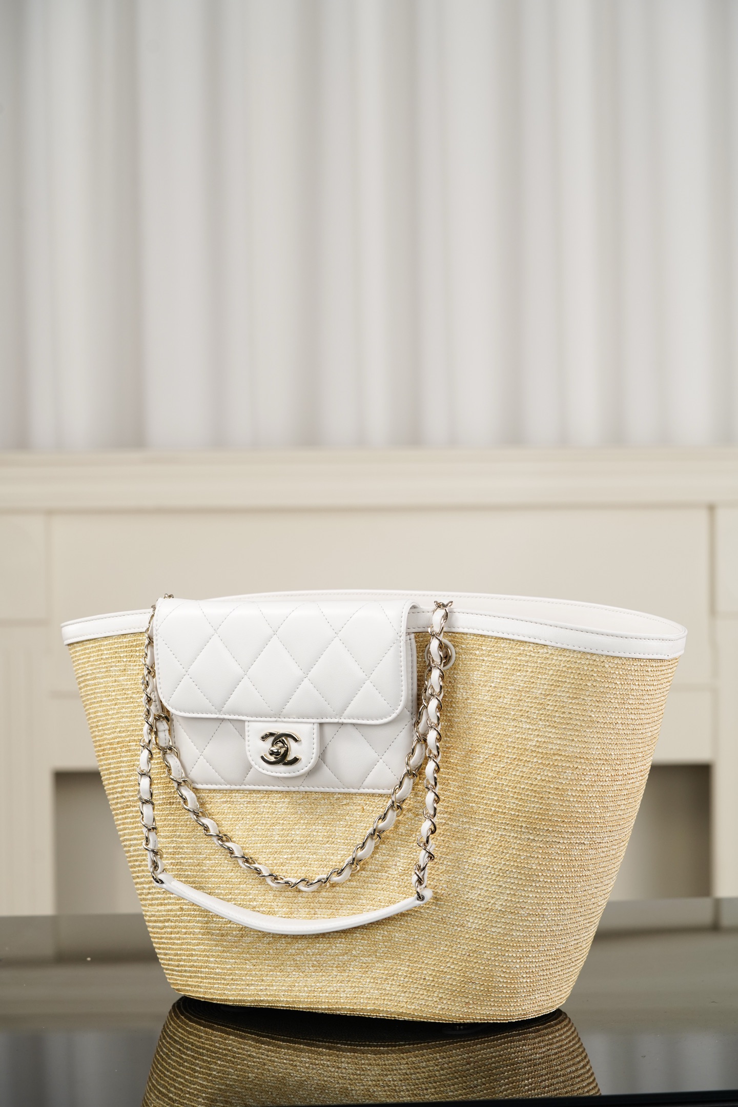 샤넬 26C 원포켓 라탄 라피아 바스켓 버킷백 26