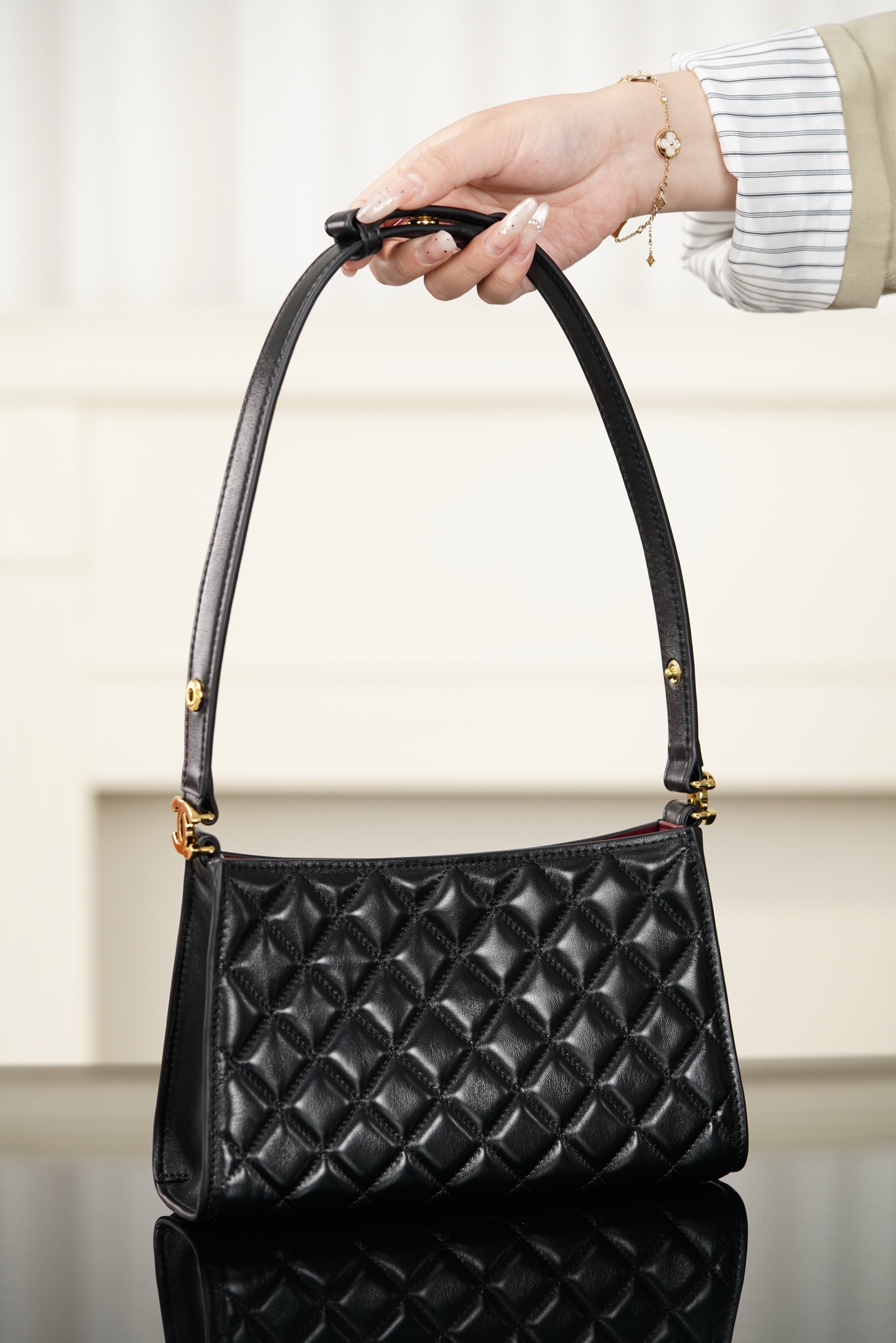 샤넬 26X 퀼팅 호보백 22