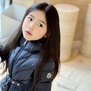 몽클레어 키즈 후드 패딩