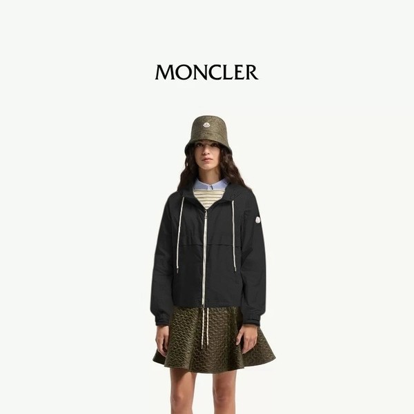 몽클레어 후드 집업 바람막이
