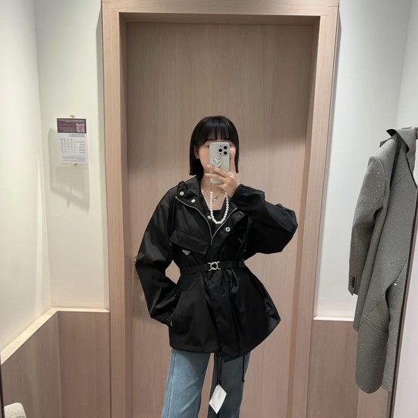 프라다 벨트 바람막이