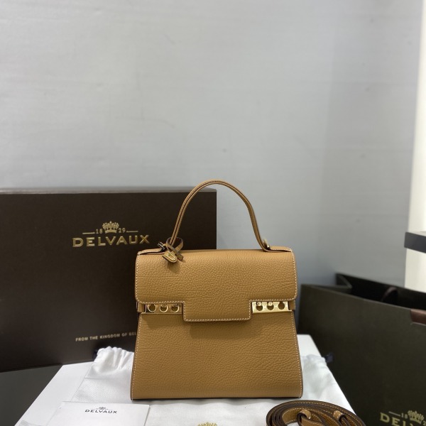델보 톰페뜨 PM 토트백