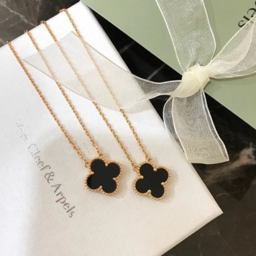 [18K GOLD 주문제작] 반클리프 빈티지 알함브라 펜던트 목걸이