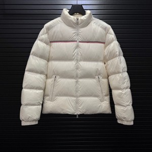 몽클레르 MONCLER 숏 기장 아웃도어 캐주얼 남성 스탠드칼라 오리털 패딩 점퍼