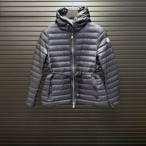 몽클레르 MONCLER 후드형 허리 라인 슬림 가벼운 여성용 패딩 재킷