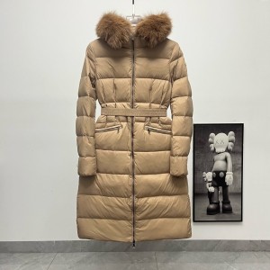 몽클레어 보에딕 후드 시어링 트리밍 롱 다운 재킷 베이지