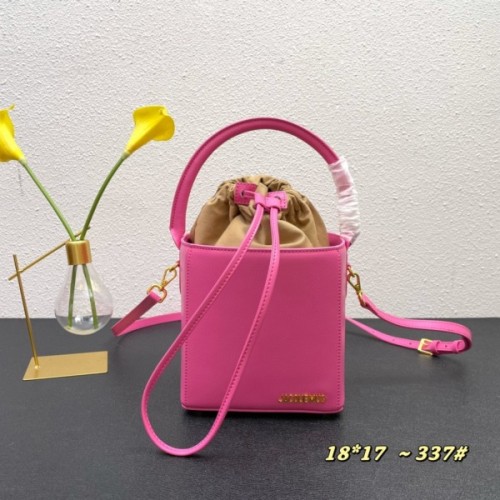 자크뮈스 르 소 카레 버킷백 16*18*17cm