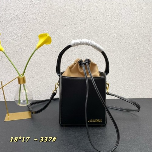 자크뮈스 르 소 카레 버킷백 16*18*17cm