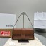 자크뮈스 르 밤비노 롱 라셋 플랩 백 브라운 28*13.5*6cm