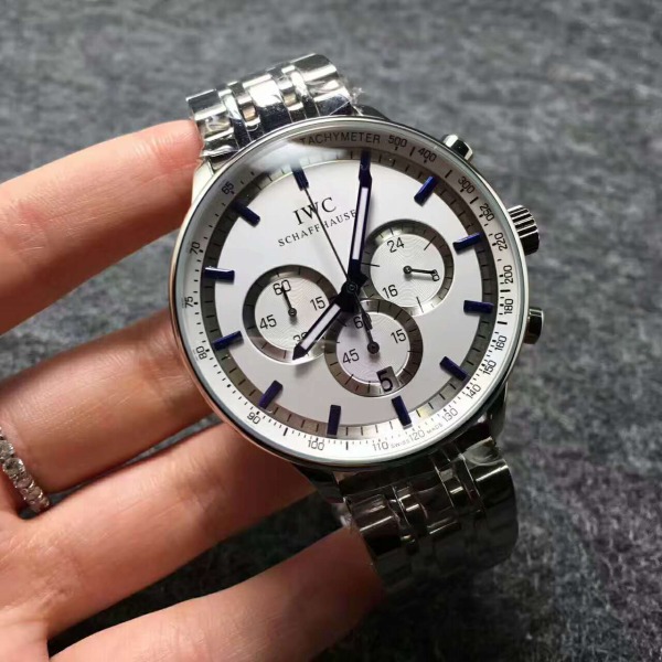 IWC 샤프하우젠 크로노그래프 메탈
