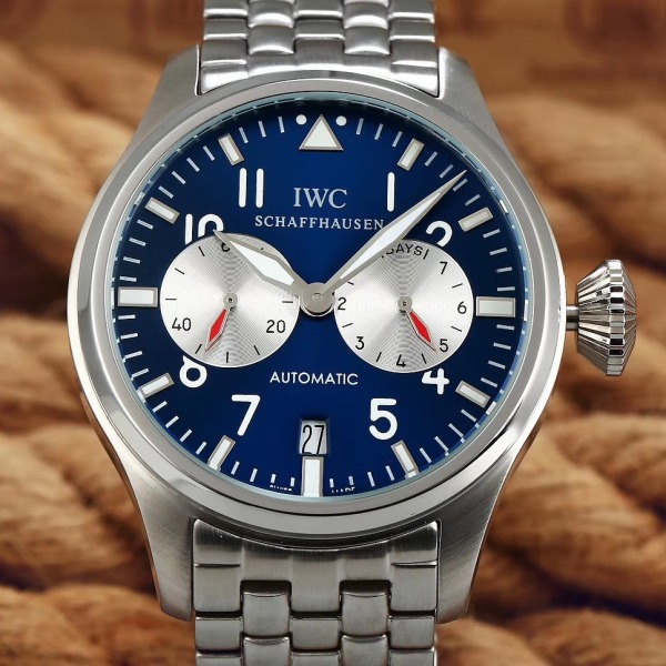 IWC 샤프하우젠 파일럿 워치 컬렉션