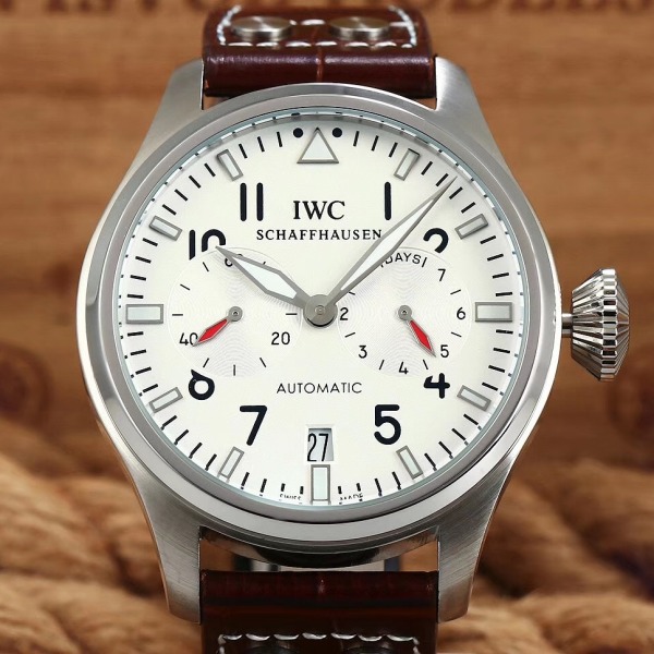 IWC 빅 파일럿 워치 독일 축구 협회 에디션