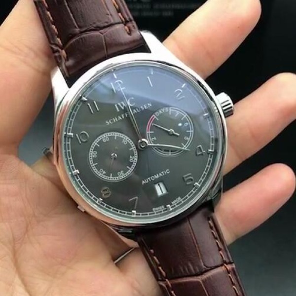 IWC 포르투기저 세븐데이즈