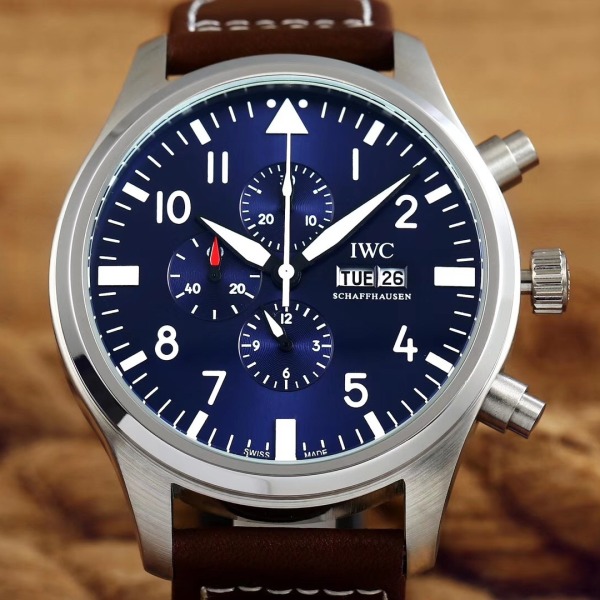 IWC 파일럿 크로노그래프 '어린 왕자' 에디션