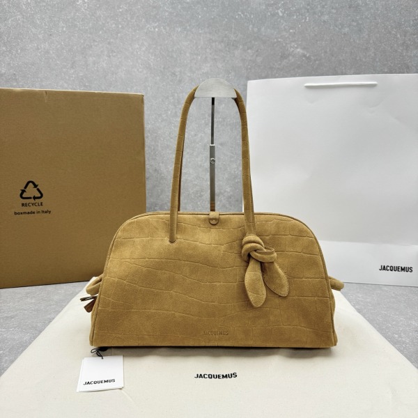  자크뮈스 르 투리스모 백 카멜 39*17*23cm