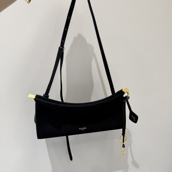  알라이아 르 클릭 이스트/웨스트 백 25×8×12cm