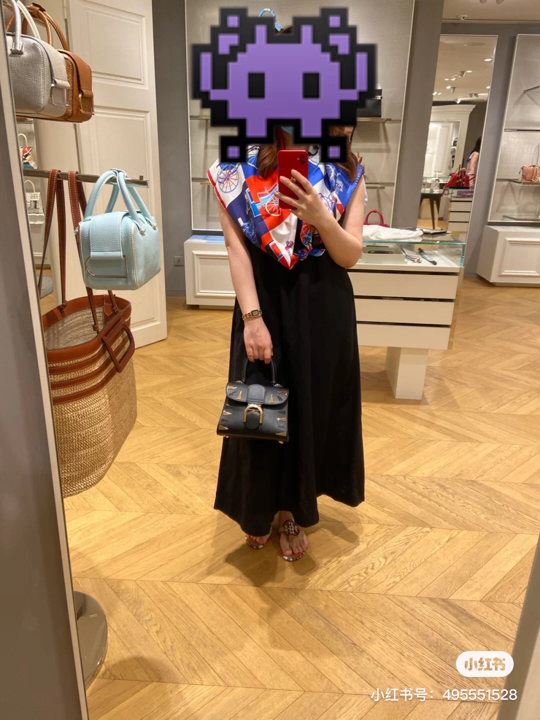 138638553_10.jpg